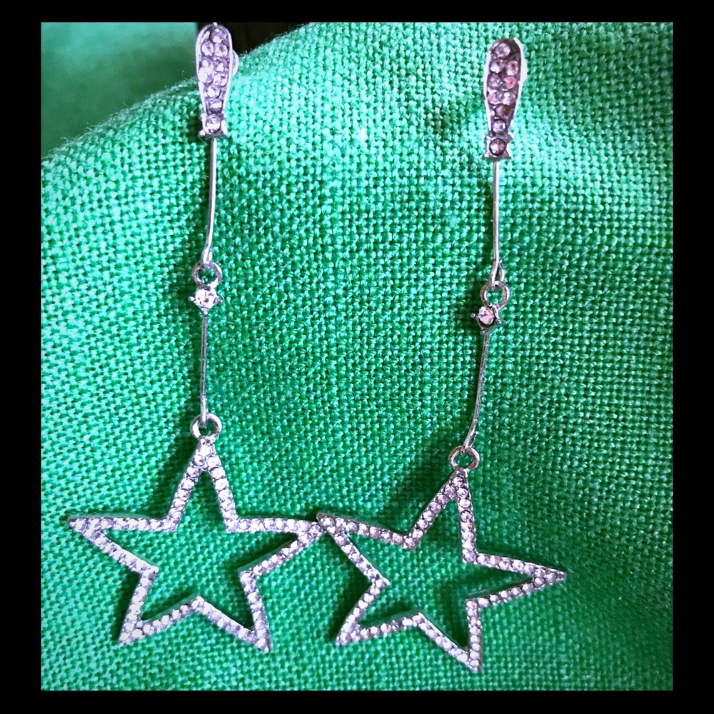 Star earrings NEW rhinestones